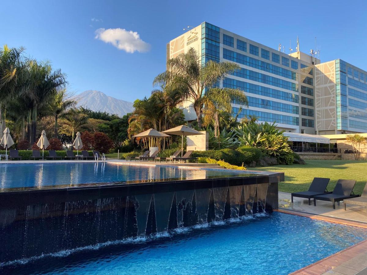 Mount Meru Hotel Arusha Exteriör bild