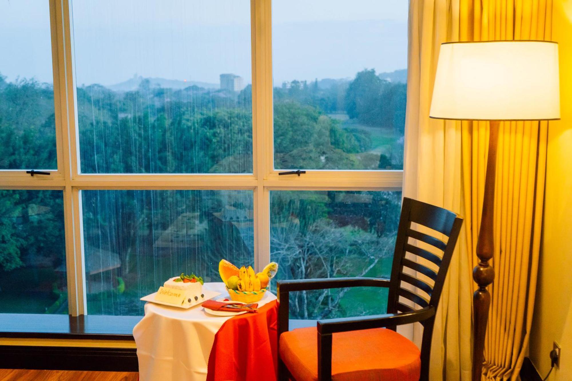 Mount Meru Hotel Arusha Exteriör bild